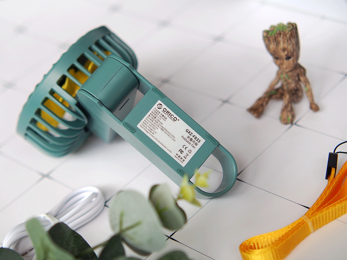 可以变形的迷你风扇ORICO便携风扇