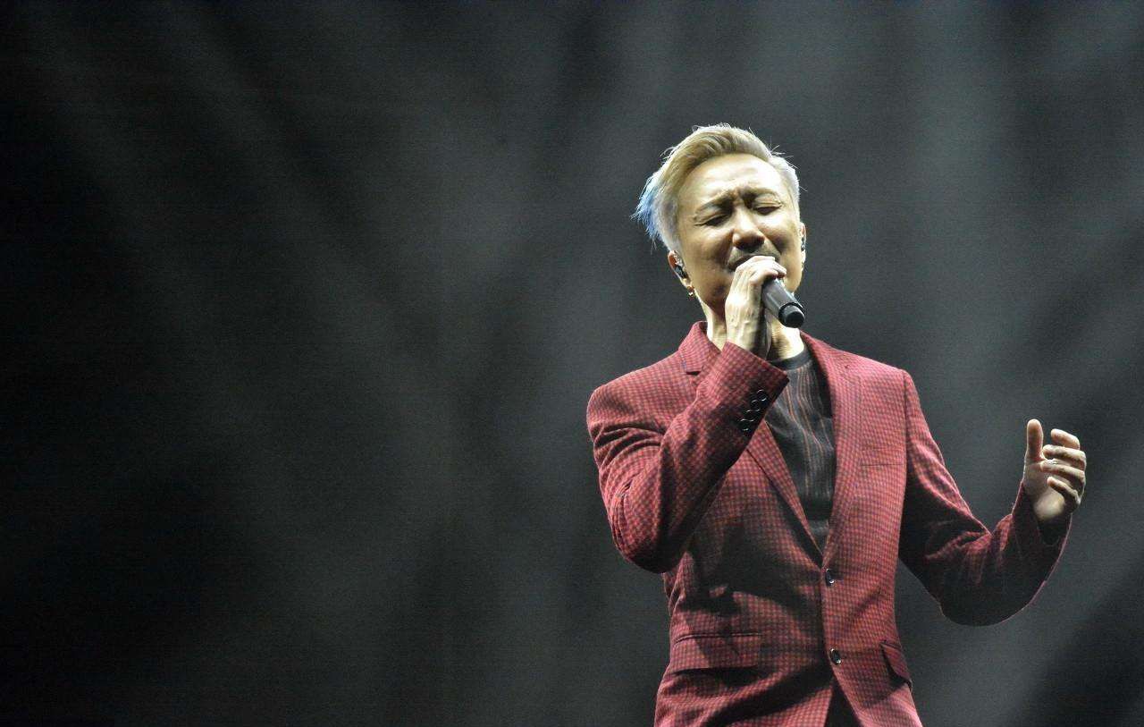 郑中基：过气歌手也敢来评价我？不要让我上去