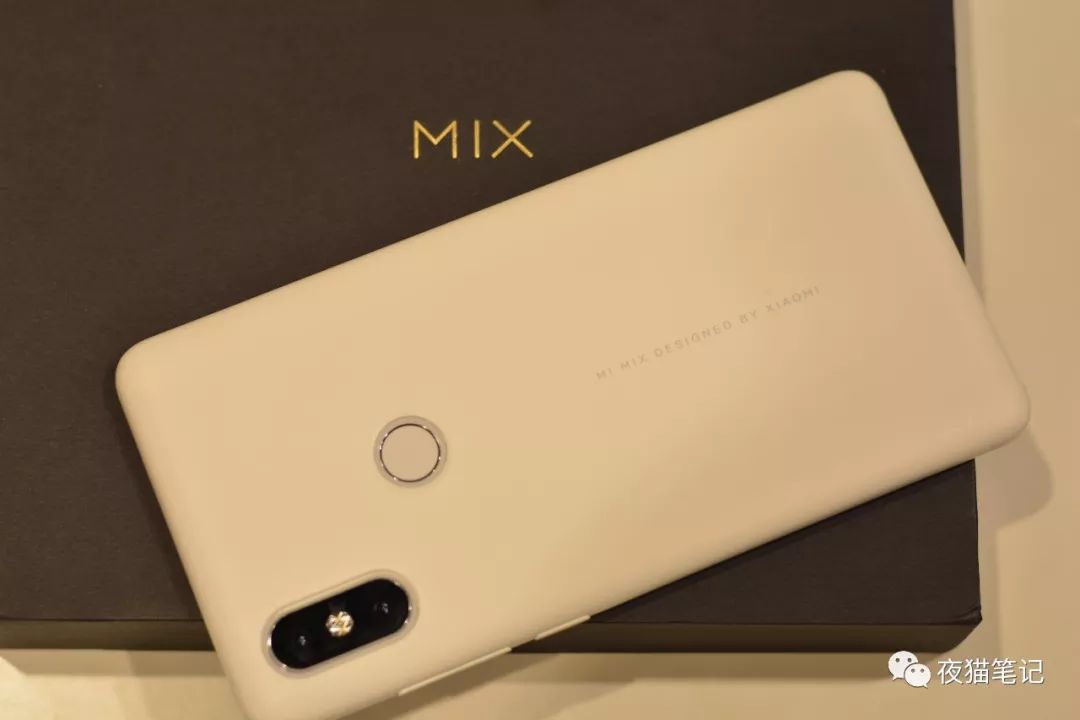 「小米MIX 2S开箱评测」降价后的小米旗舰还值得入手吗？