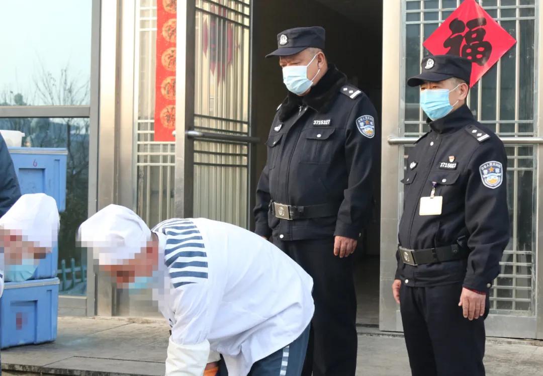 春节我在岗 | 春节，感谢不能回家的你