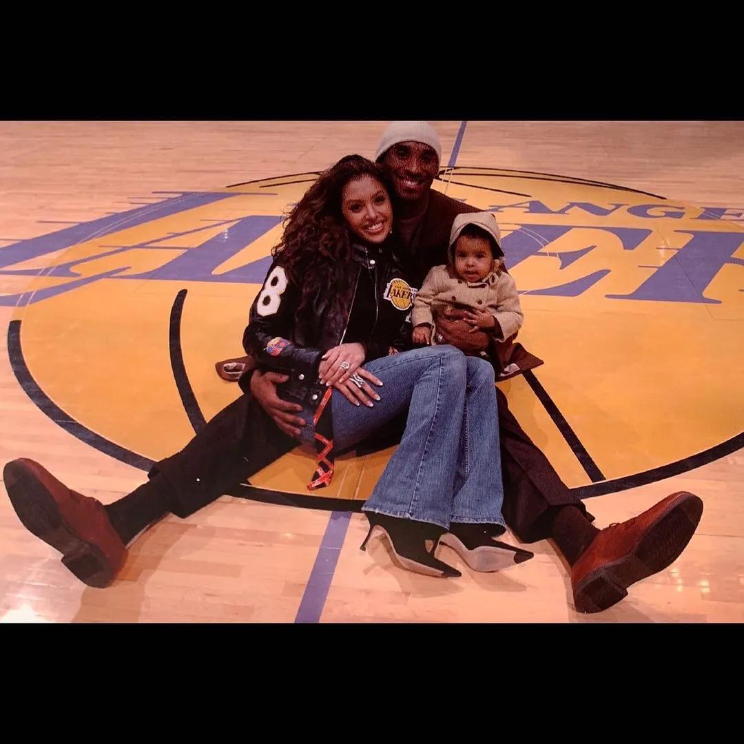 26日|2021年1月26日科比逝世一周年 微博留下27万条评论：想你了，老大