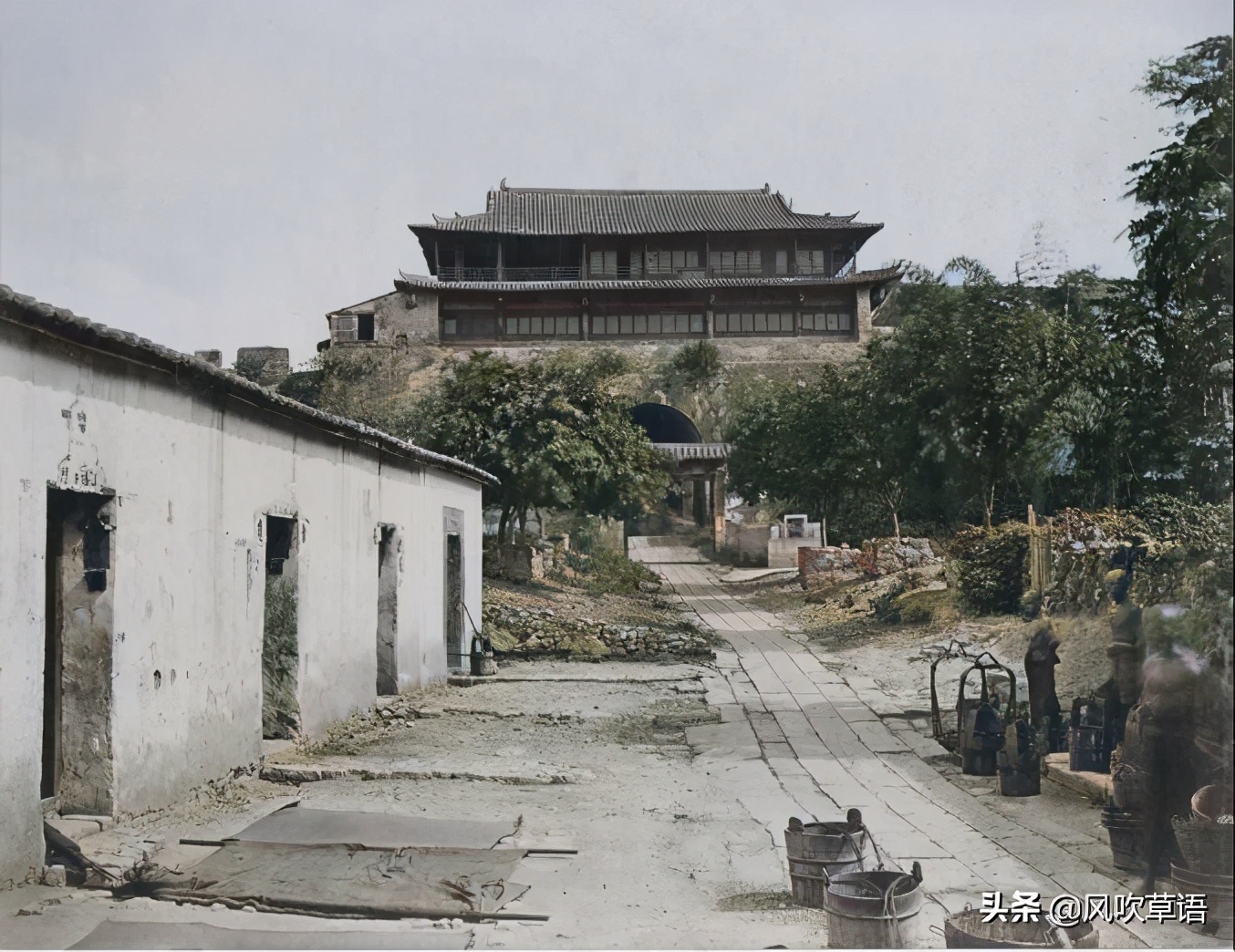 广东旧影：150年前广州老照片中的人与景