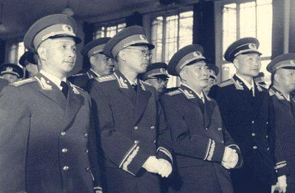 开国大将萧劲光：六个儿子，1个副部长2个副主席