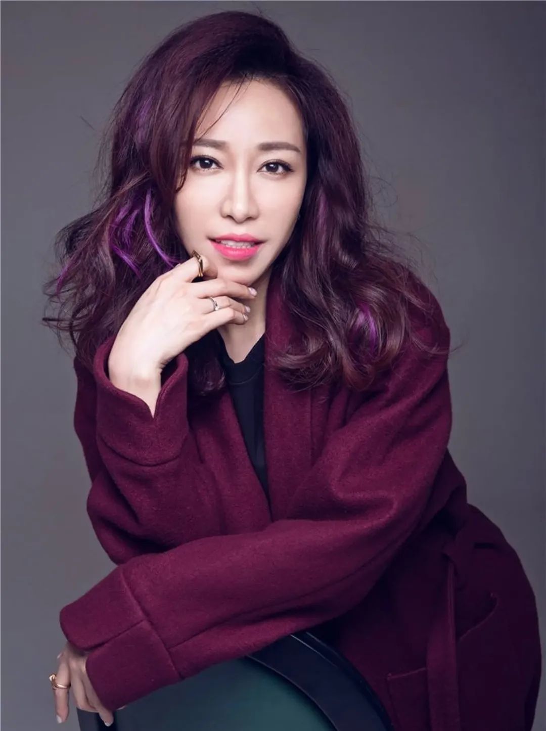 《三十而已》：12首电视歌曲，金池一个人唱了