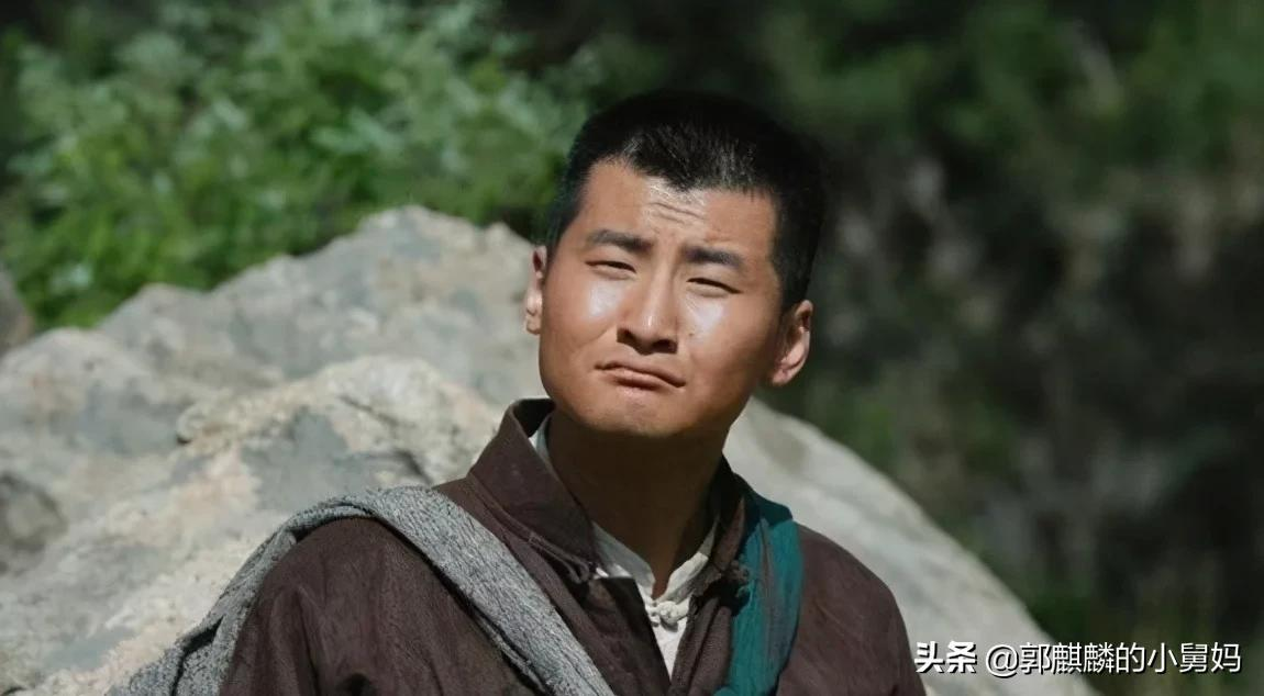 为走红冒充草根歌手,被韩红戳穿,将他们赶出