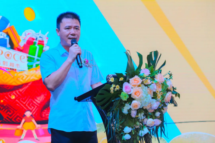 赣电贵府啤酒龙虾节开幕