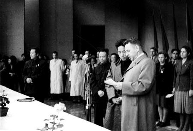 抗美援朝胜势收兵，引苏联不满，斯大林：彭德