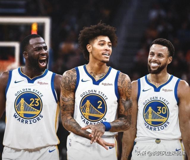 恭喜库里！勇刺两队1换3交易方案出炉，金州球商