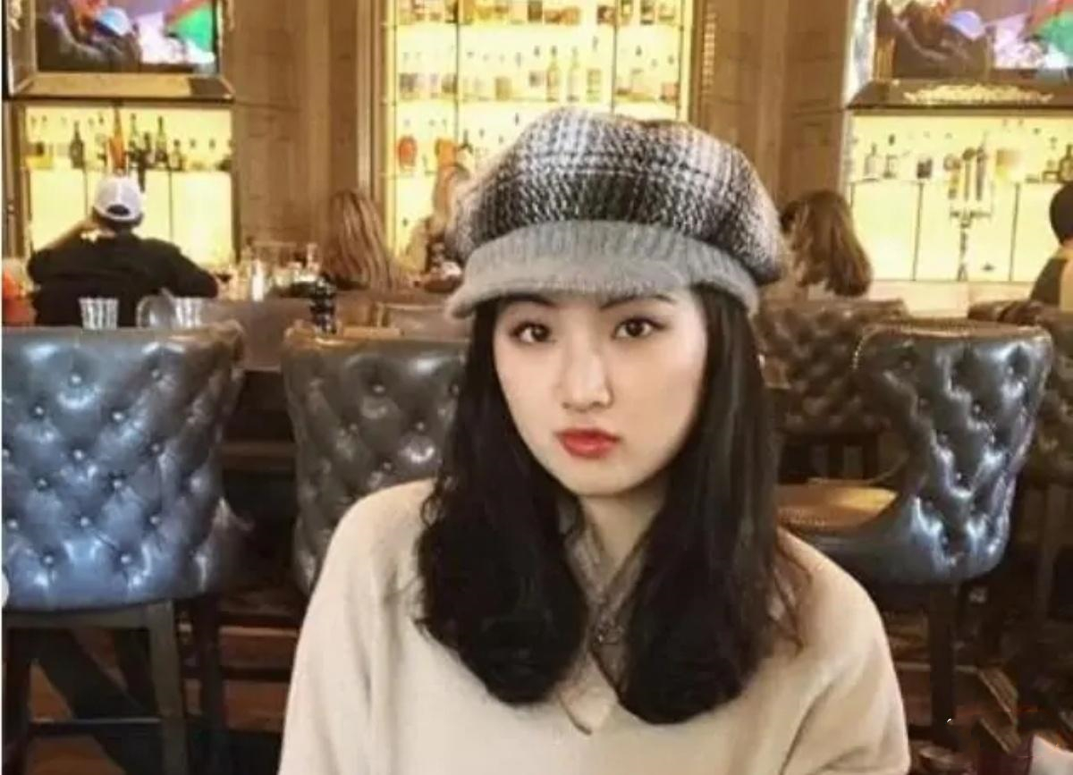 姚安娜翻车告诉我们：如果你只有“半桶水”，