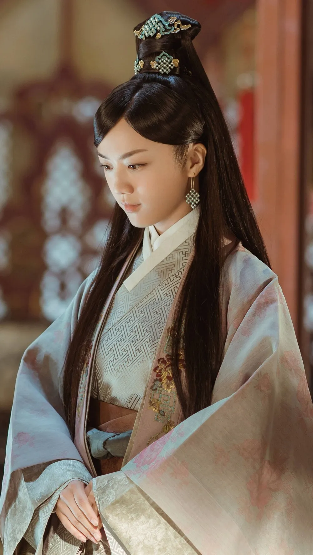 女神汤唯都hold不住的古装造型，她凭什么就能扮出灵动？