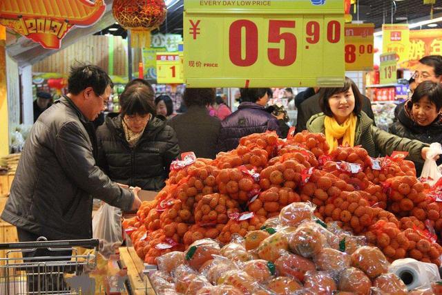 每个月开支5000元，银行要有多少存款，才能支撑