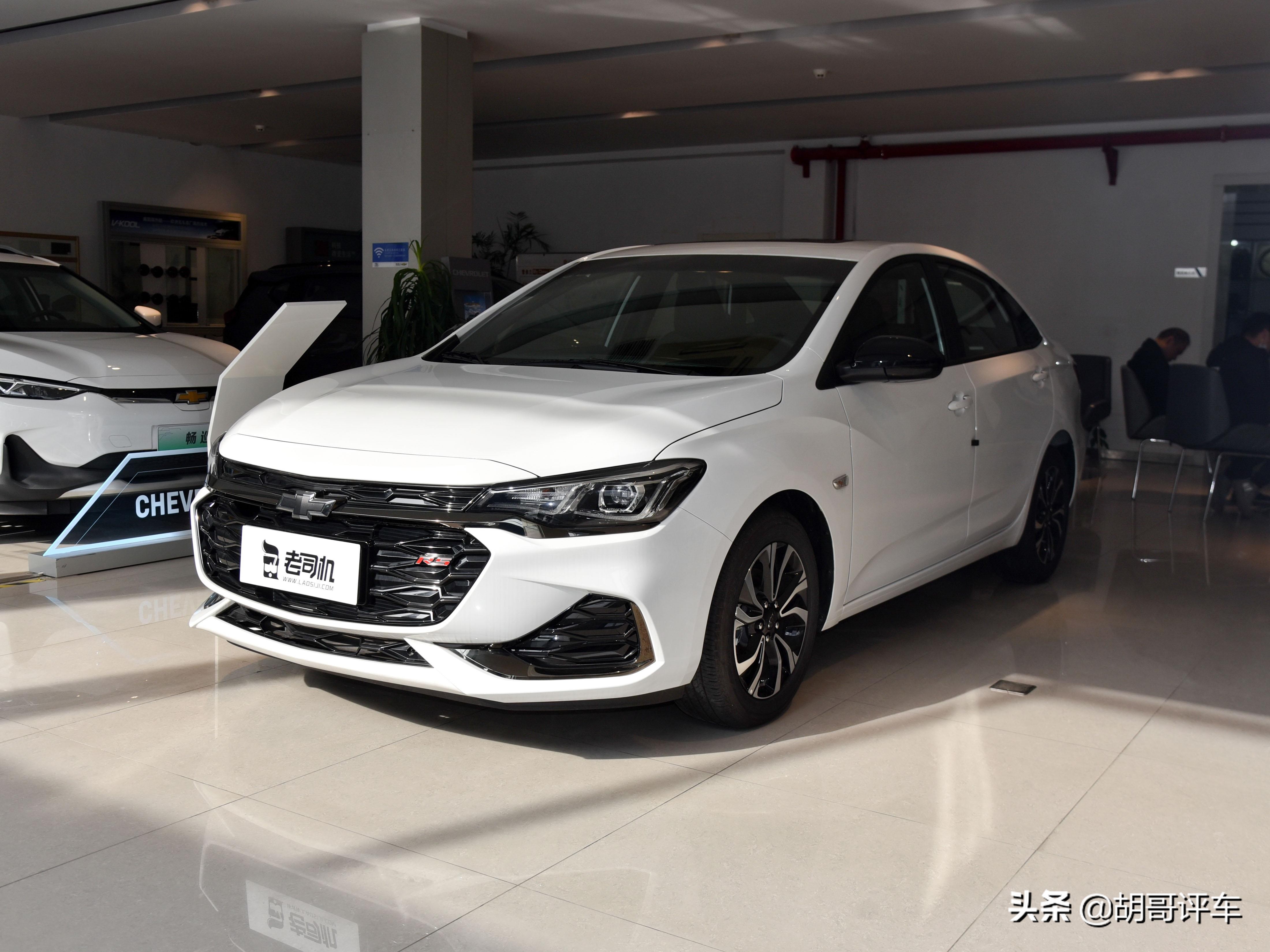 3l,10万左右合资轿车,外观大气,实拍雪佛兰科鲁泽_雪佛兰monza论坛