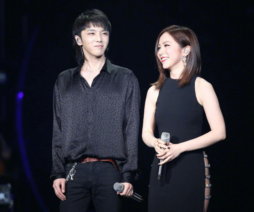 Much person meets: He Chaolian is heated up to kiss by Dou Xiao, deng violet chess takes male friend to show a body, pan Wei cypress is passed however marriage change