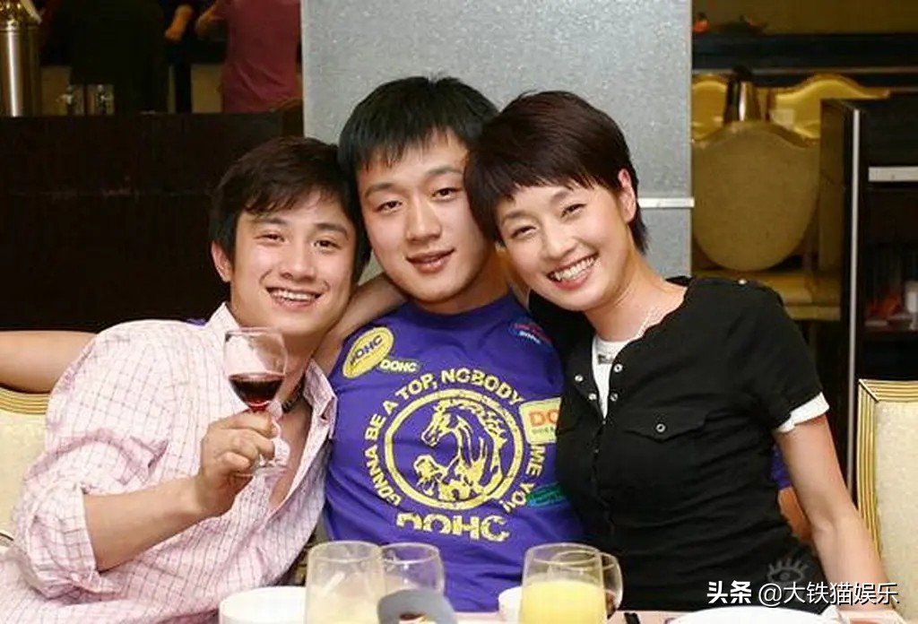 求求導演們來趟凡間吧，國產(chǎn)劇盡是卡里只剩100萬的“窮人”了