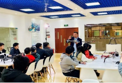 招生代码13656|各位考生们,好消息!广州华立学院喊你来拿奖学金啦