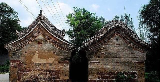 河南发现三国大将墓，专家挖开墓地后，揭开了一个流传千年的传说