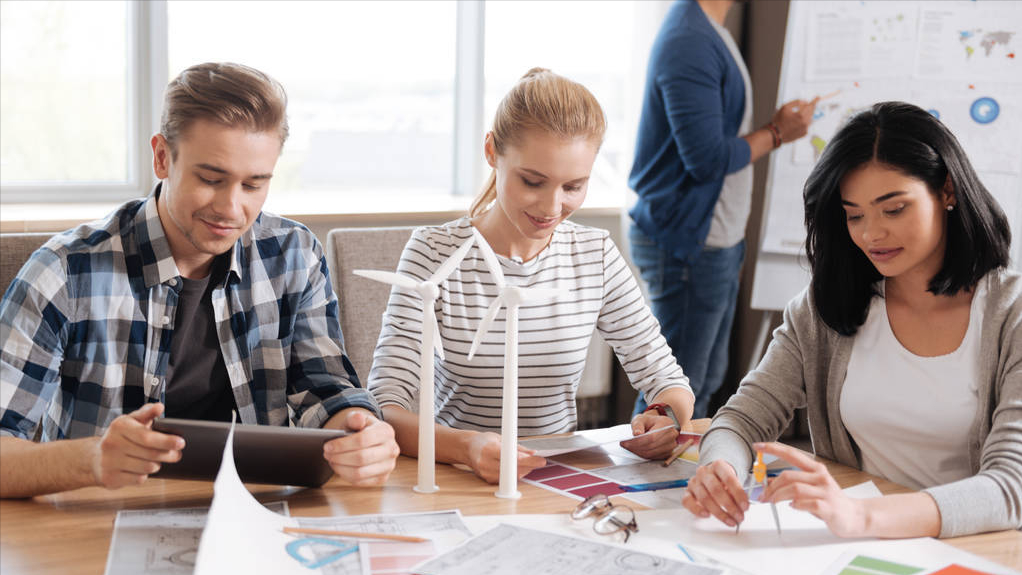 94％的畢業生拿著普通文憑依舊就業難｜高考的意義是什麽？