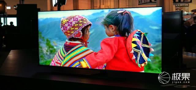 " CES " really sweet black science and technology: Brush when TV case tremble sound, do not have thing of mobile phone what thoroughly. . . 