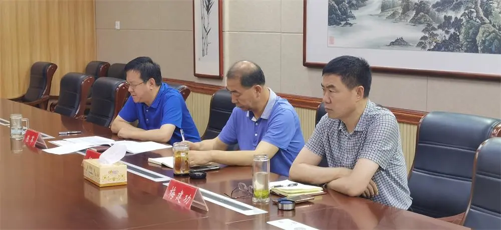 信阳市检察院召开政法队伍教育整顿领导小组 “回头看”工作部署会
