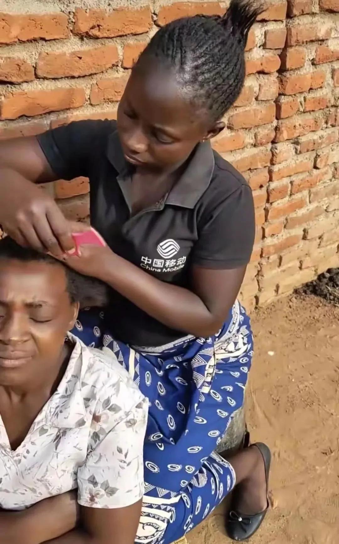 非洲黑人最时髦的衣服，可能是你扔掉的二手货