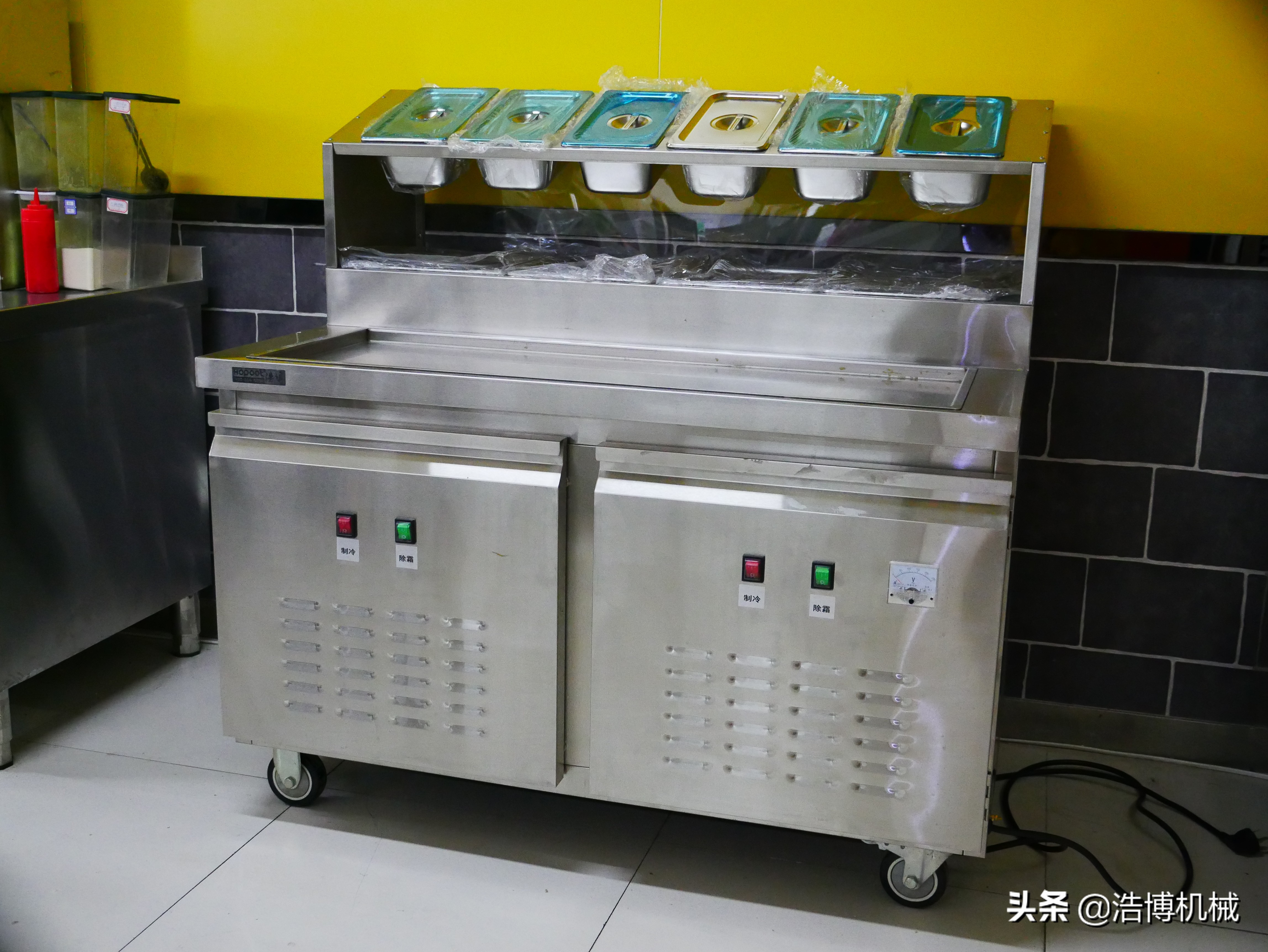 炒酸奶机多少钱一台带冰柜？商用酸奶机做酸奶的制作方法