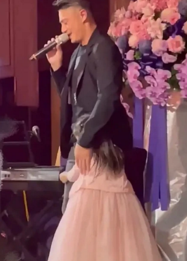 賢妻良母認證！ 林心如曬滿桌美味秀廚藝，霍建華和女兒太有口福