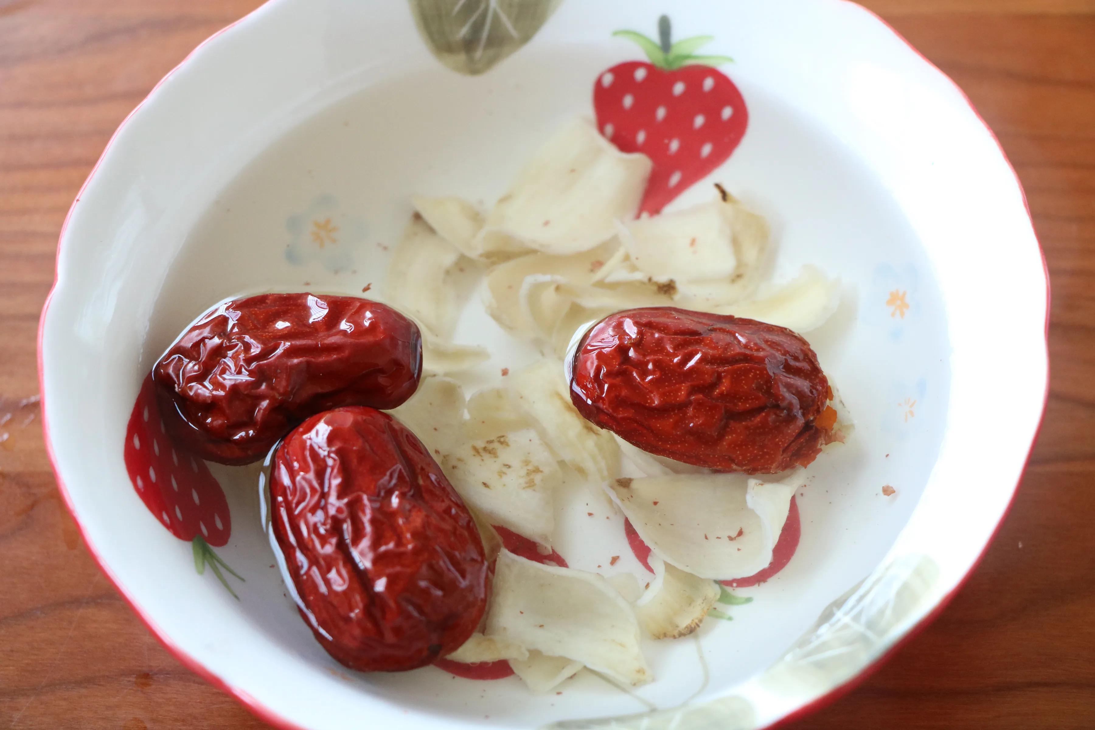 春季多給孩子喝這碗糖水，潤肺止咳，酸酸甜甜喝不膩，老少皆宜！