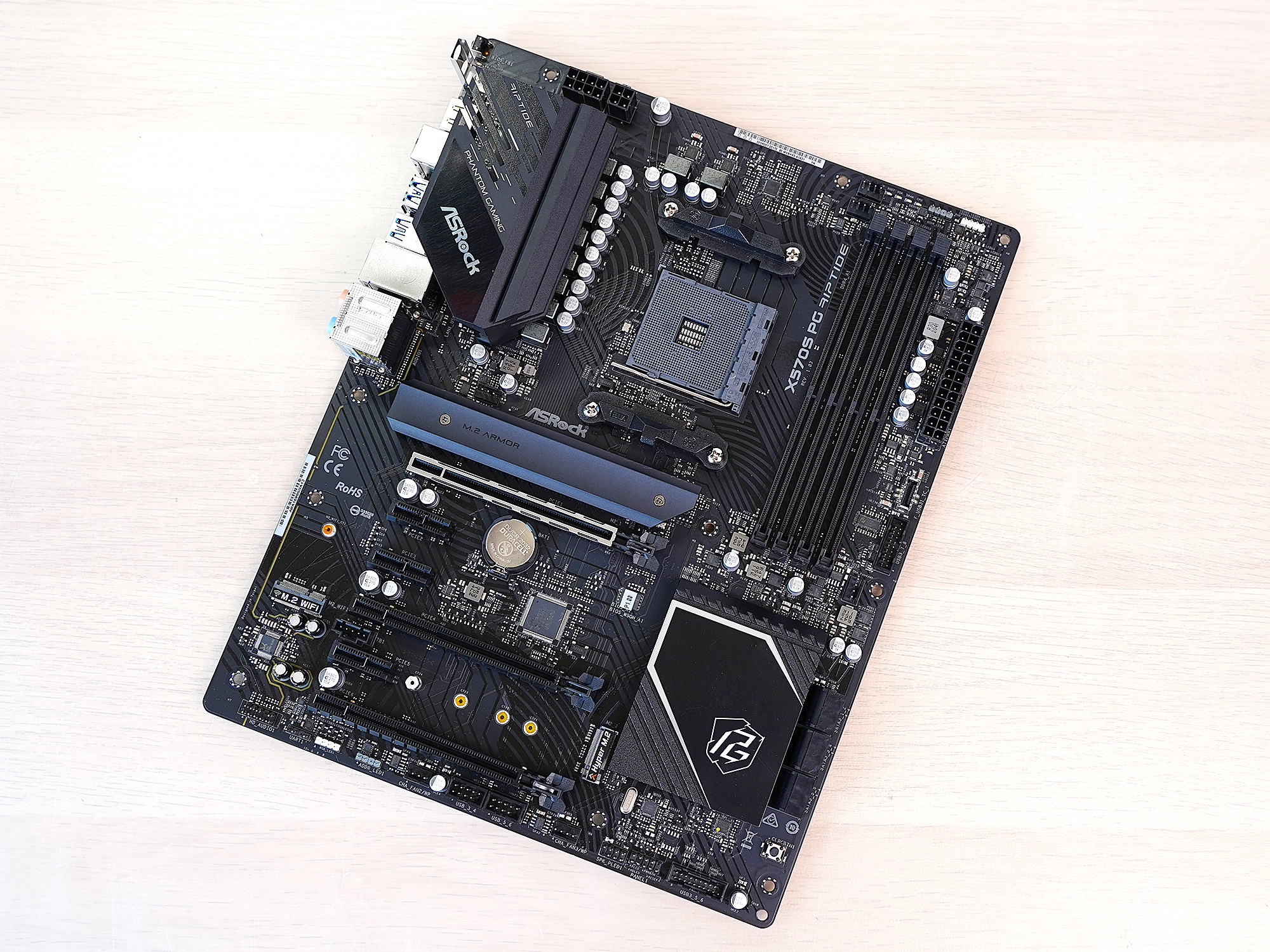 没了RGB也挺好的！逆潮流的无光攒机，一套3A装机分享