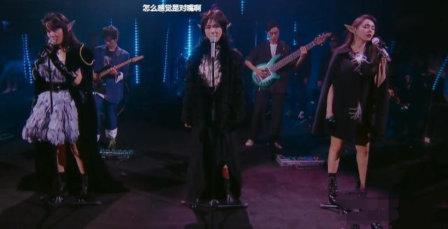 《浪姐》总决赛槽点集锦：万茜、伊能静修音，黄龄成工具人