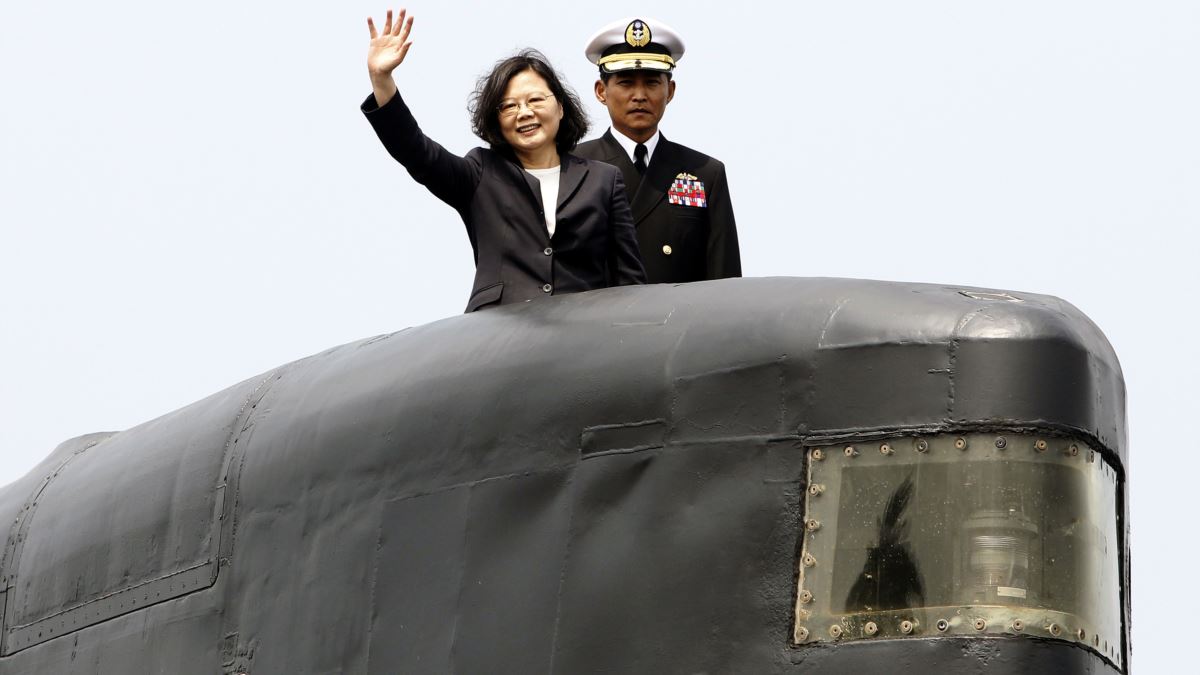二战潜艇难以满足，台岛自研潜艇誓要2024年下水，专家：一切只为装上美国鱼雷
