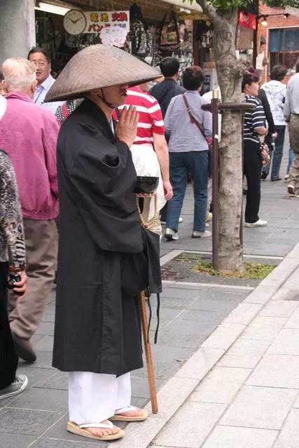退休年龄70岁，人均寿命89岁，亚洲这个小国是如何做到的