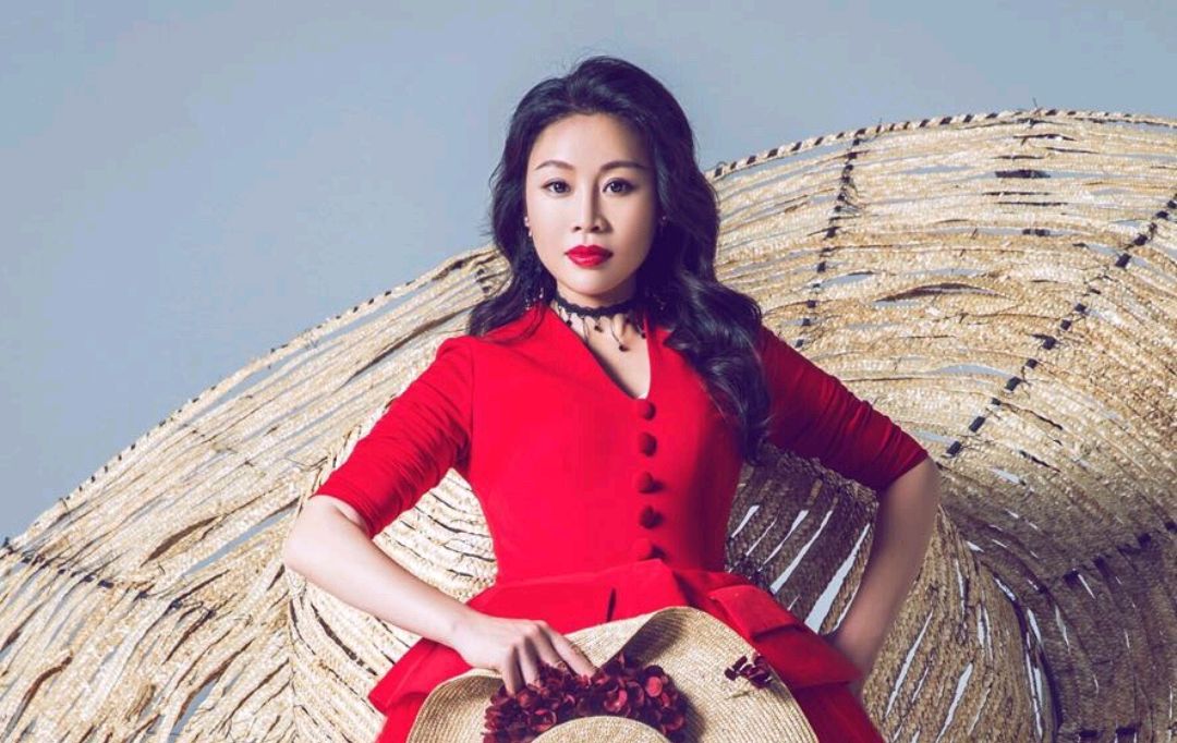 大衣哥朱之文成名后却他一直备受欺负，然而他