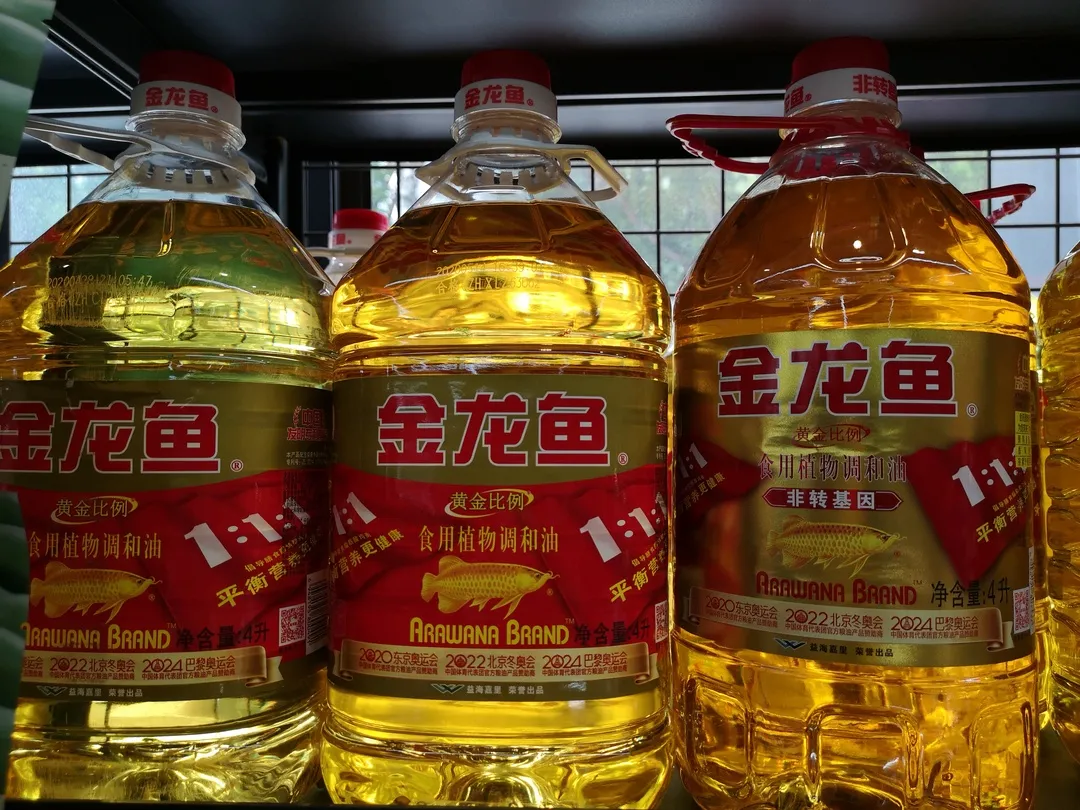 1700亿粮油巨无霸今日上市！金龙鱼首日上涨117.8%