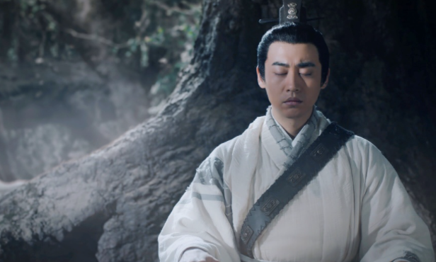 朱亚文黄宗泽结合体？《阳光之下》小武不是标准帅哥，凭人设逆袭