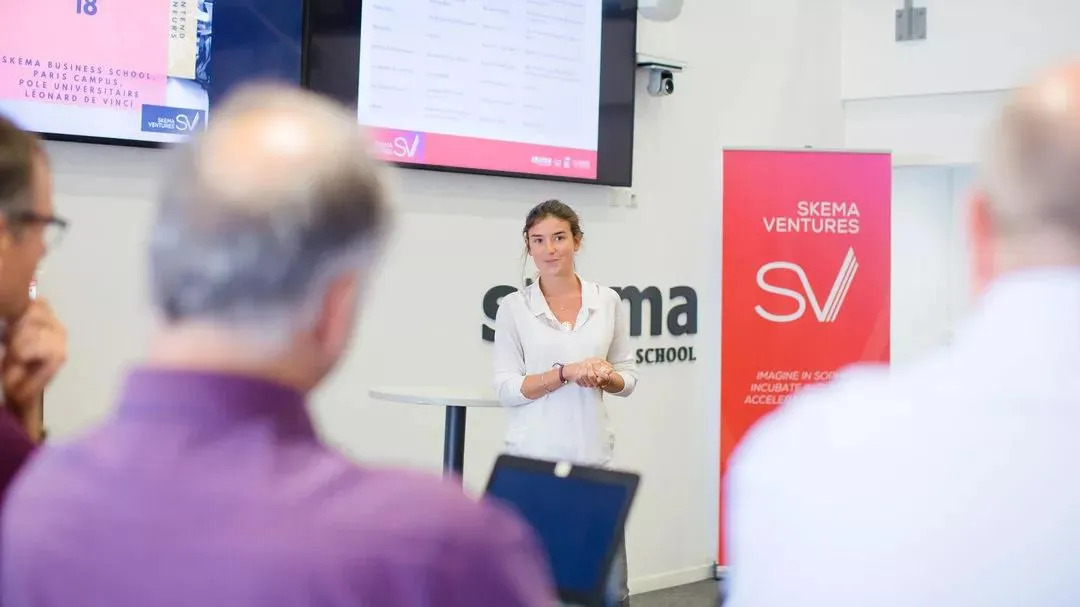 错过9月入学也不用等一整年!法国高商春季入学:失学儿童的救星