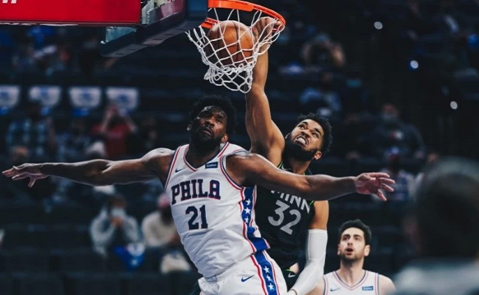 Be mad! Tang Si is lain between buckle Enbide + old hat a place of strategic importance is Boer, growl howls make old Lifusi helpless