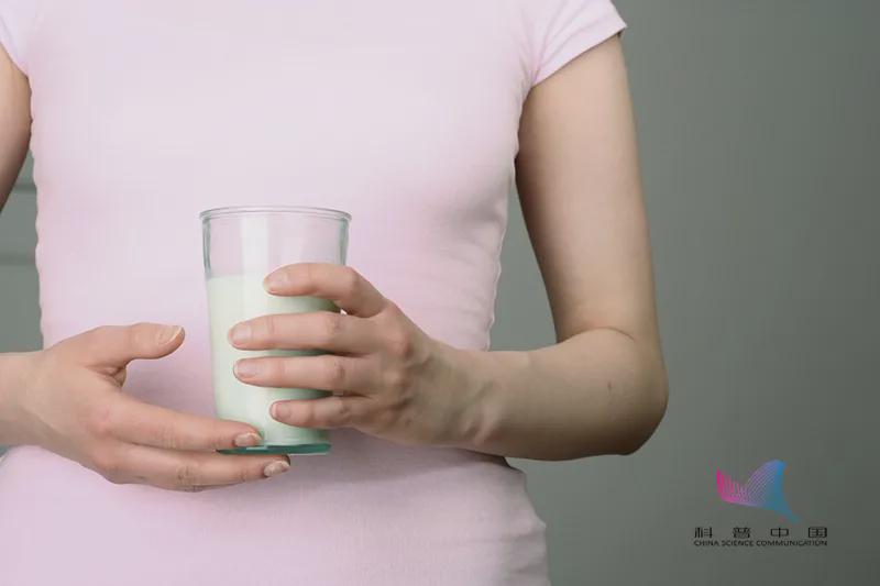 肚子為什么老是"咕咕叫"？科普一下，以后可以避免尷尬了…
