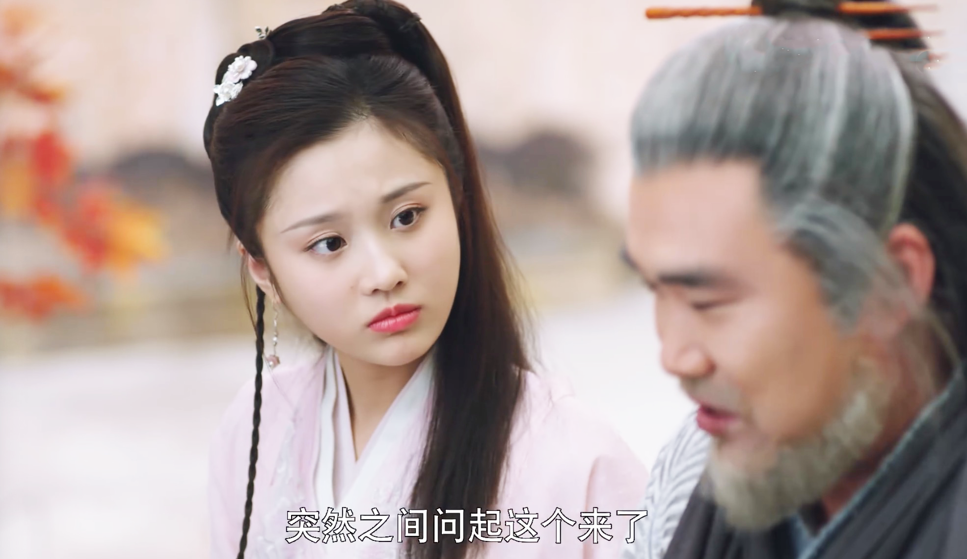 刚开播就拿下网播热度第一，男主号召力强大，