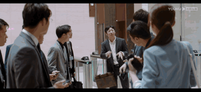 《平凡的荣耀》简直是大型职场人扒皮现场，太真实太有代入感了