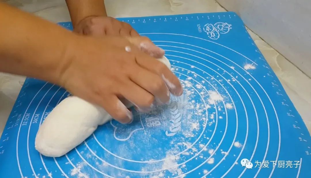 家常蔬菜捲餅做法，掌握配方技巧，張張柔軟勁道，真的太好吃了