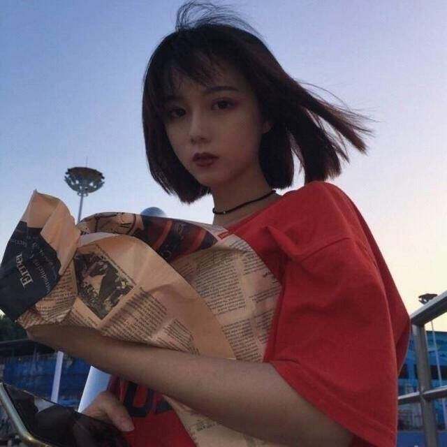 敬往事一杯酒唯美句子 且敬往事一杯酒愿无岁月可回头