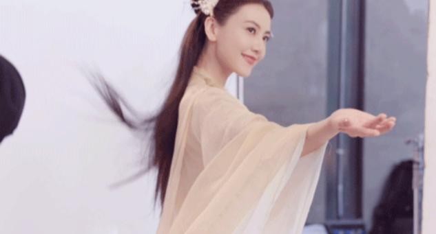 高圆圆再穿古装，国民女神复出依旧是大美人？曾被公公赞完美儿媳