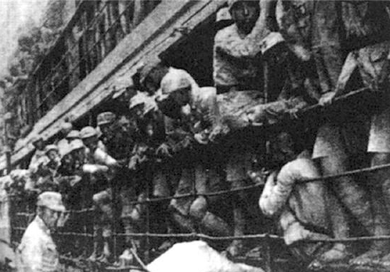 老农回家种地，49年后才知自己炸死过日本中将，