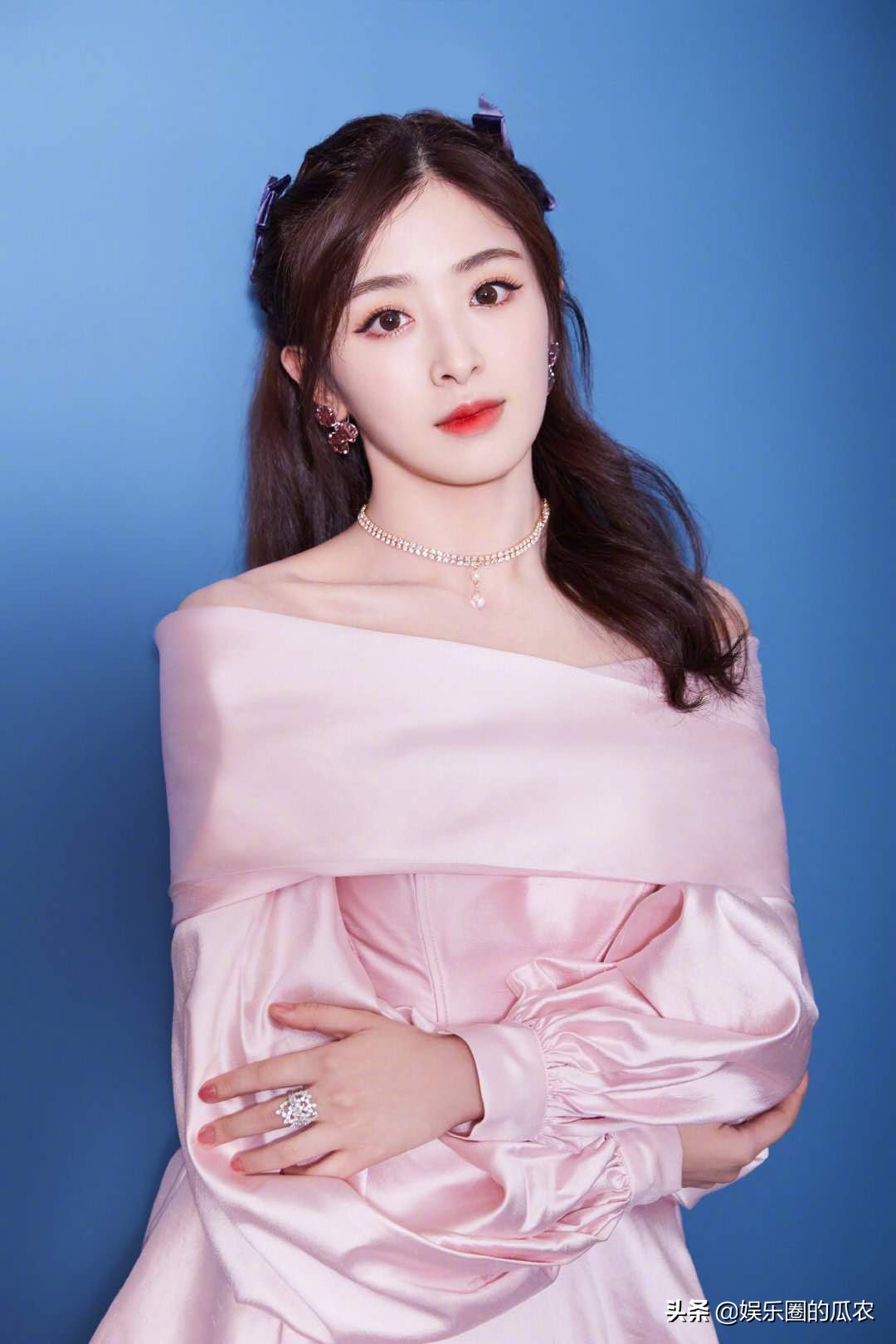 晚会|湖南卫视晚会女艺人运镜上热搜 从下往上拍的运镜角度引吐槽声一片