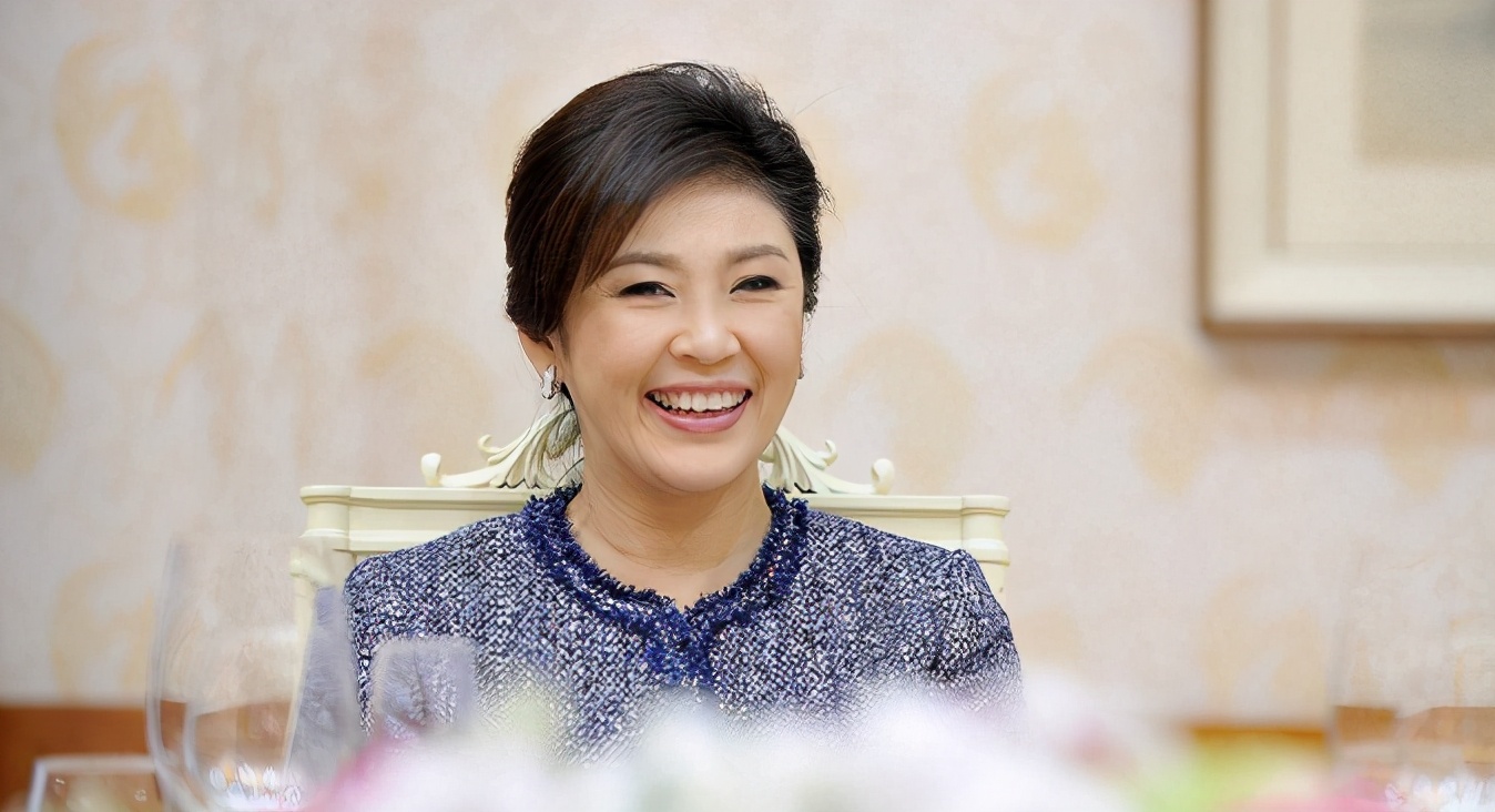 泰国流亡女总理成了中国公司董事长？她的事迹，让人另眼相看