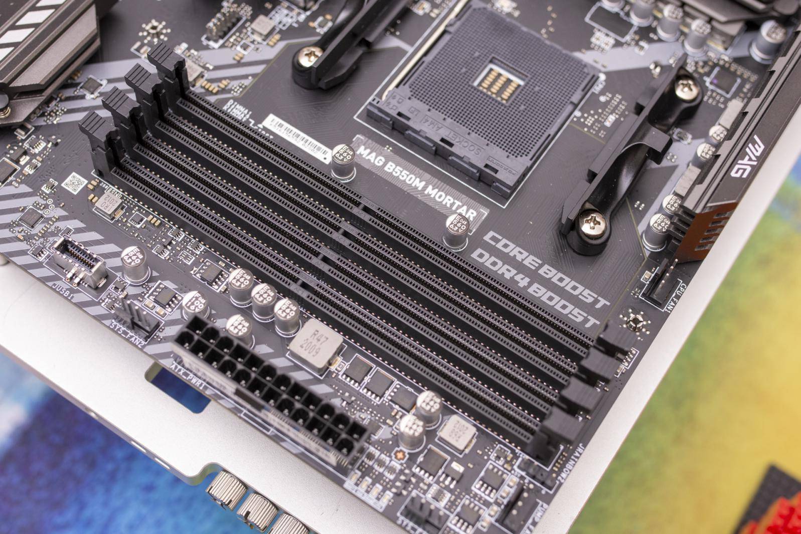 升级PCI-E 4.0，支持双显卡，微星B550M迫击炮开箱