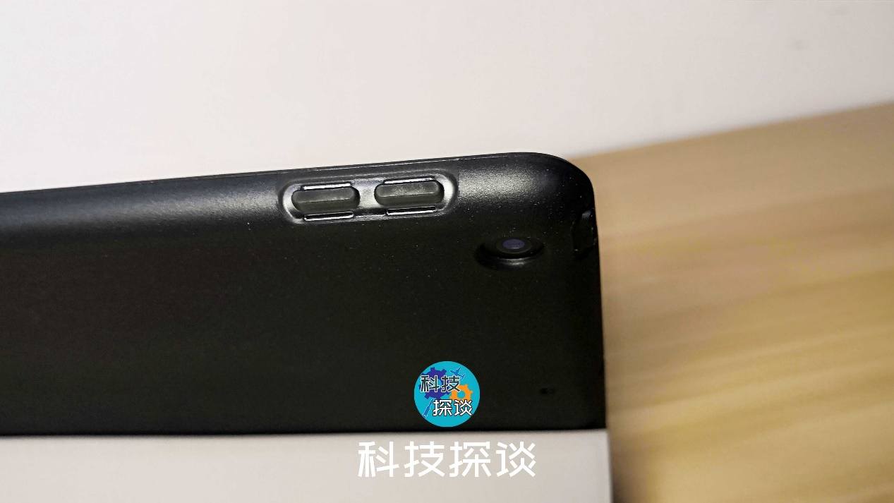 用心呵護(hù)iPad平板電腦，億色iPad殼膜保護(hù)套裝使用分享