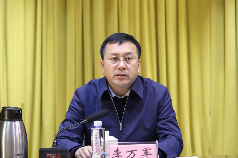 工农区委书记李万军指出,为期两天的集中封闭式读书班,今天就要结业了