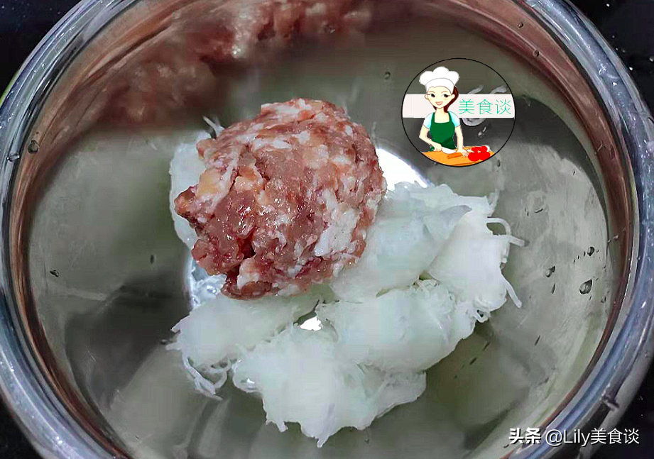 明日白露，这蒸菜别忘了吃，白露吃它正当季，简单一蒸，鲜美营养