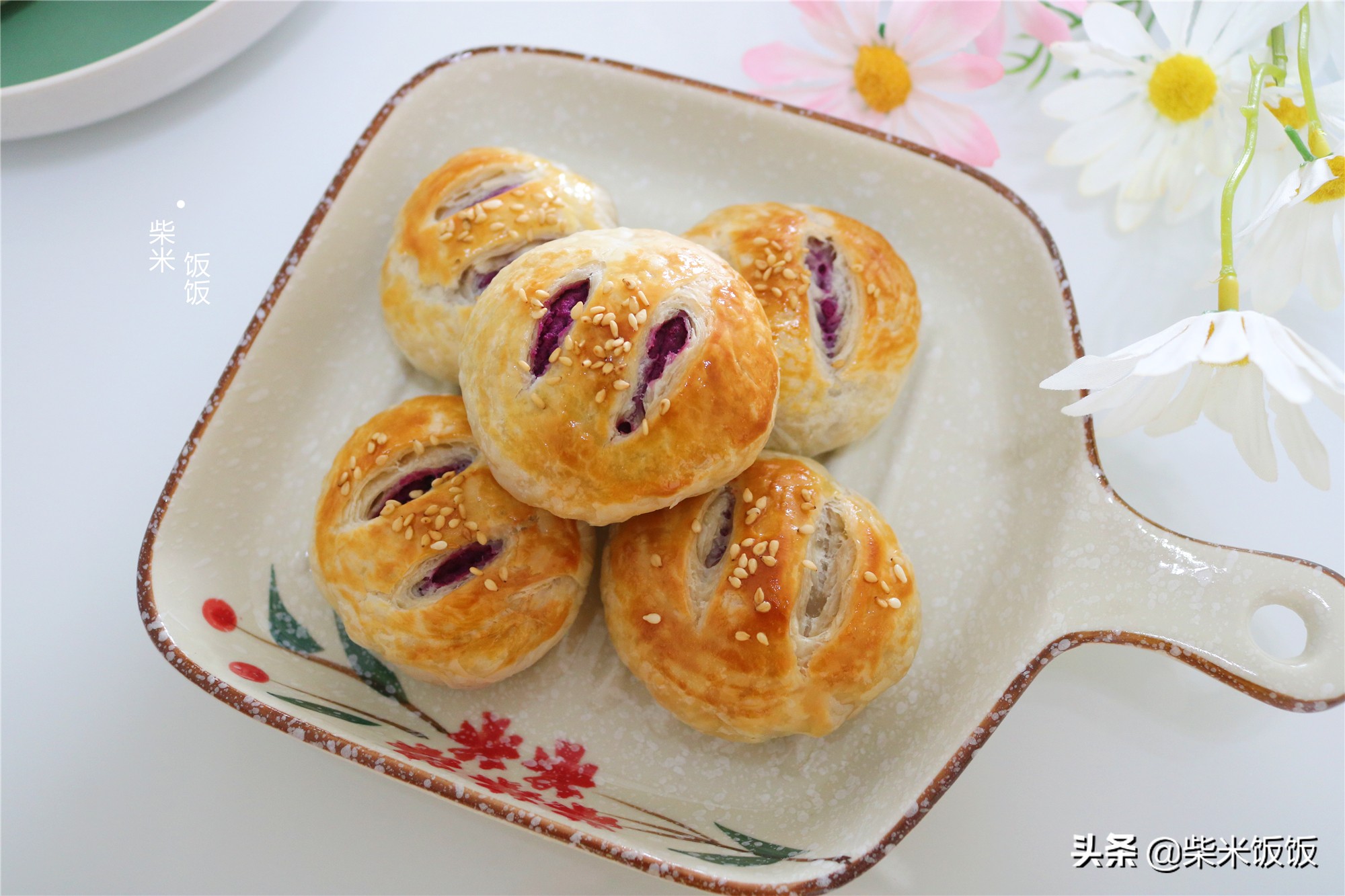 這款懶人小餅要試試，不用揉麵，做法簡單，香酥好吃孩子喜歡